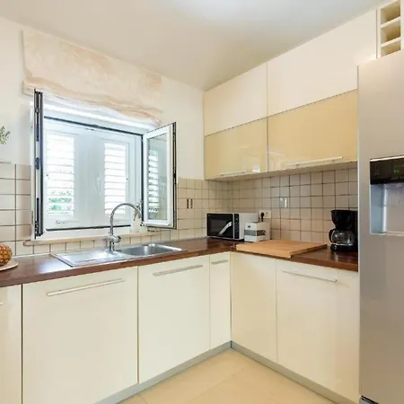 Tramonto Apartment